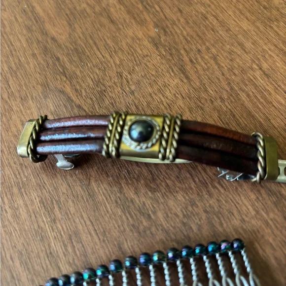 3 for $20 Vintage Style Hair Comb Set with matching barette - Picture 4 of 7